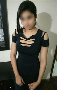 call girl photos near delhi