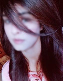 Deeksha 22 year female call girls in delhi